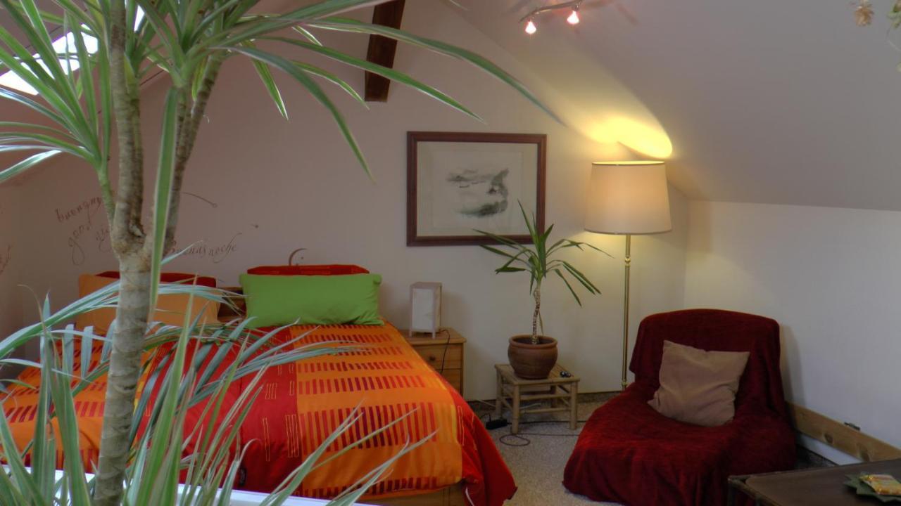 Blumenhaus Apartment Фелтен Екстериор снимка